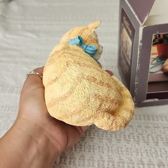 Classic Treasures musical kitten hand Painted shelf sitter Resin orange cat - Picture 8 of 8